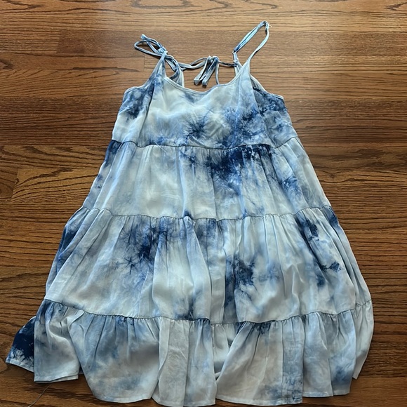 Dresses & Skirts - NWT dress!